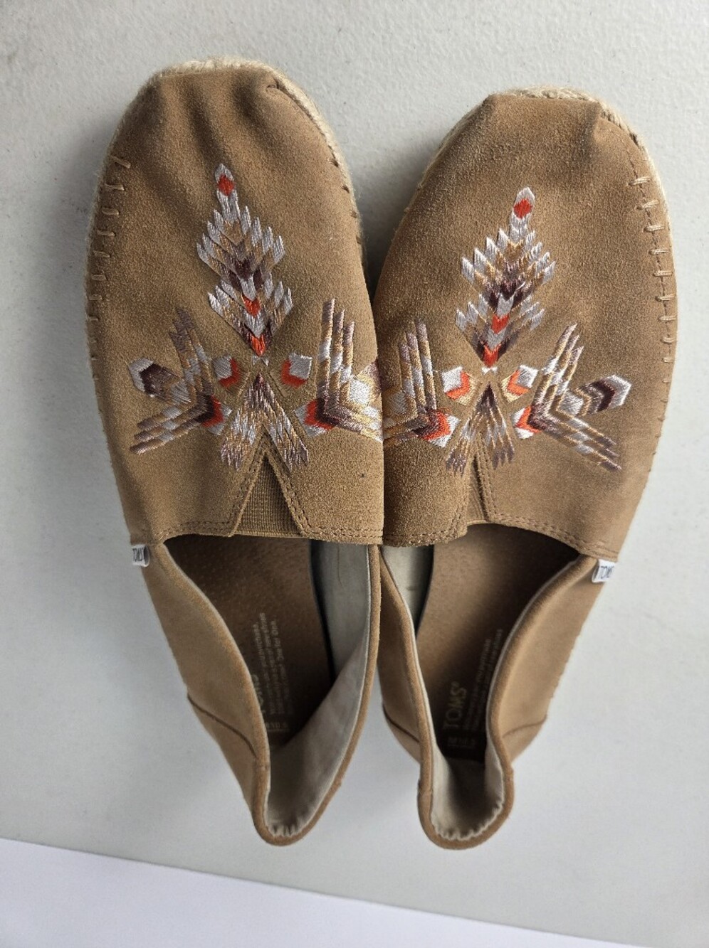 TOMS Alpargata Moccasin Suede Slip On Women's Size 10.5 Toffee Tribal